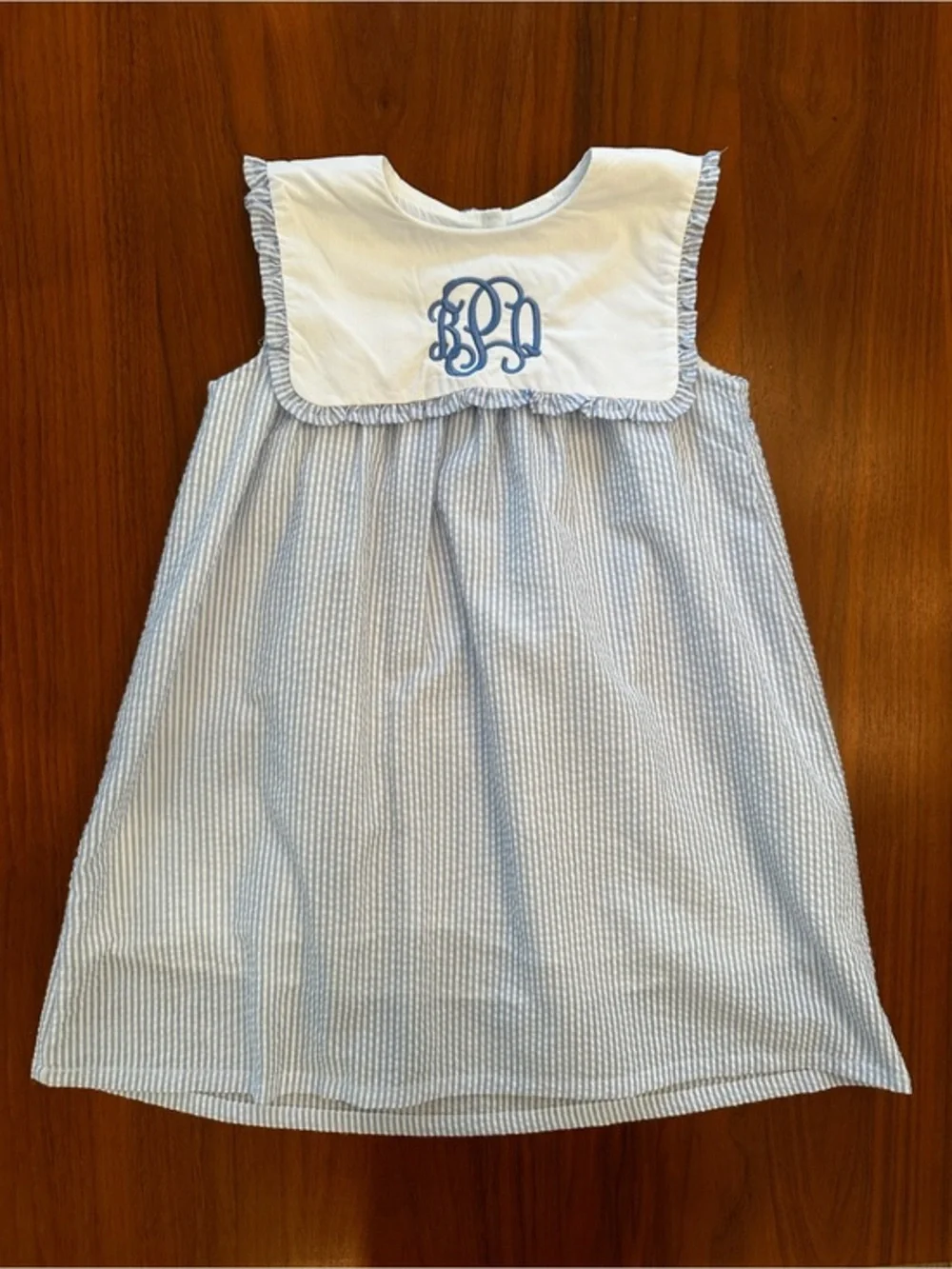 Cecil and Lou Monogrammed “bPq” Blue & White Seersucker Girls Dress size 5